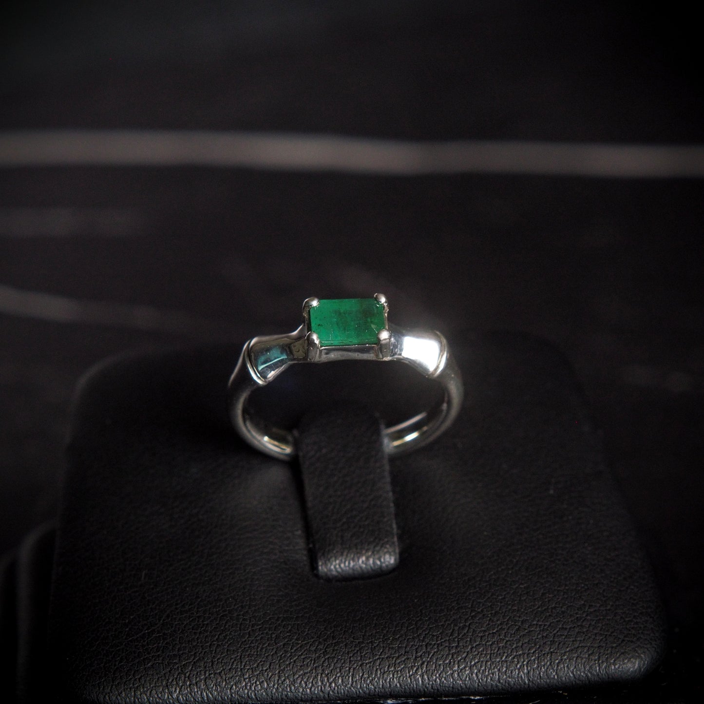 Pone Princess Ring with Natural Emerald - 6.5