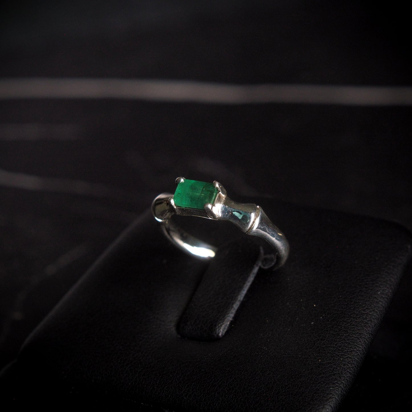 Pone Princess Ring with Natural Emerald - 6.5