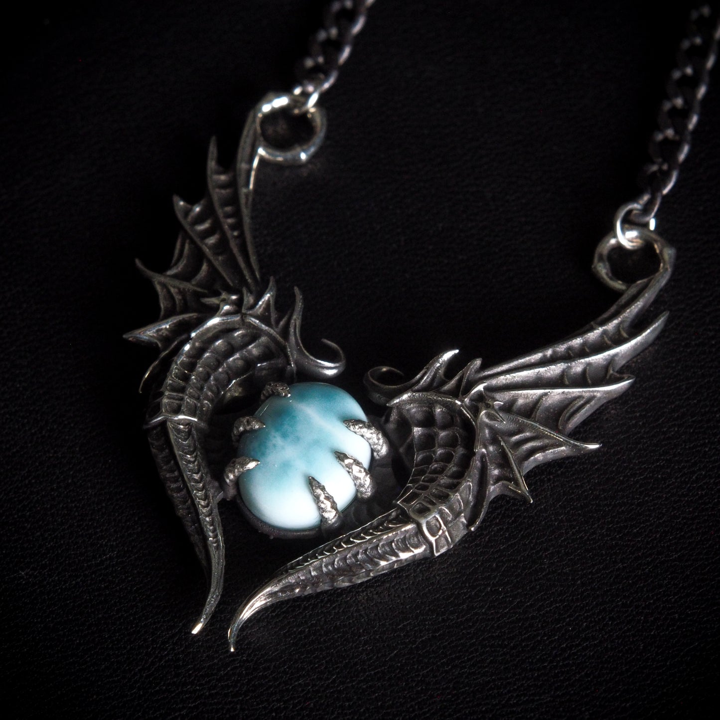 Wyvern's Grasp - Larimar