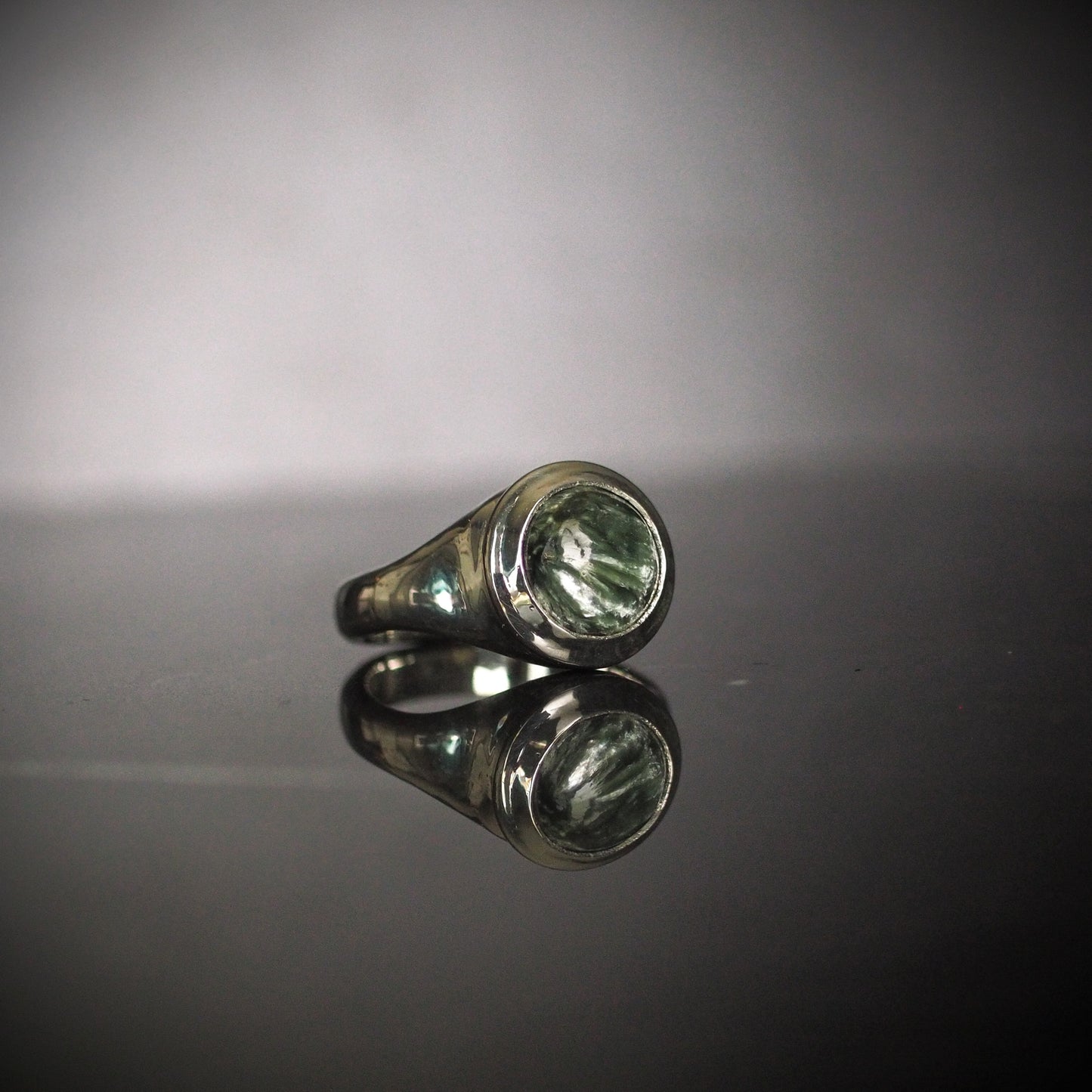 Seraphinite Cauldron Ring in Sterling Silver