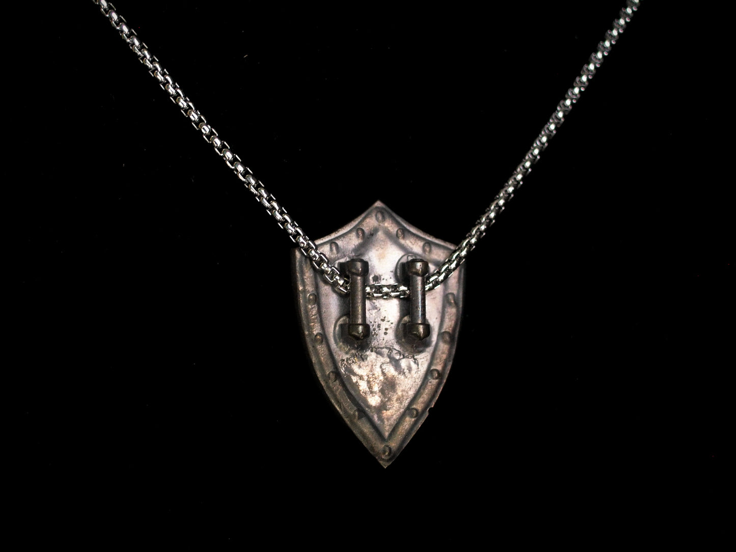 Battlescar Paladin Shield Necklace - Bronze