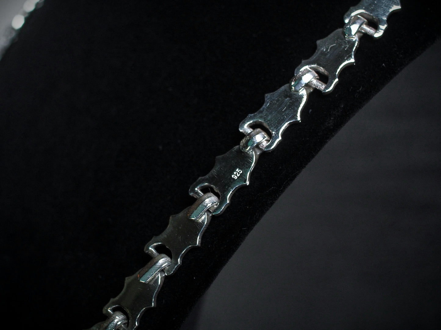 Heavy Gothic Fluted Silver Link Chain